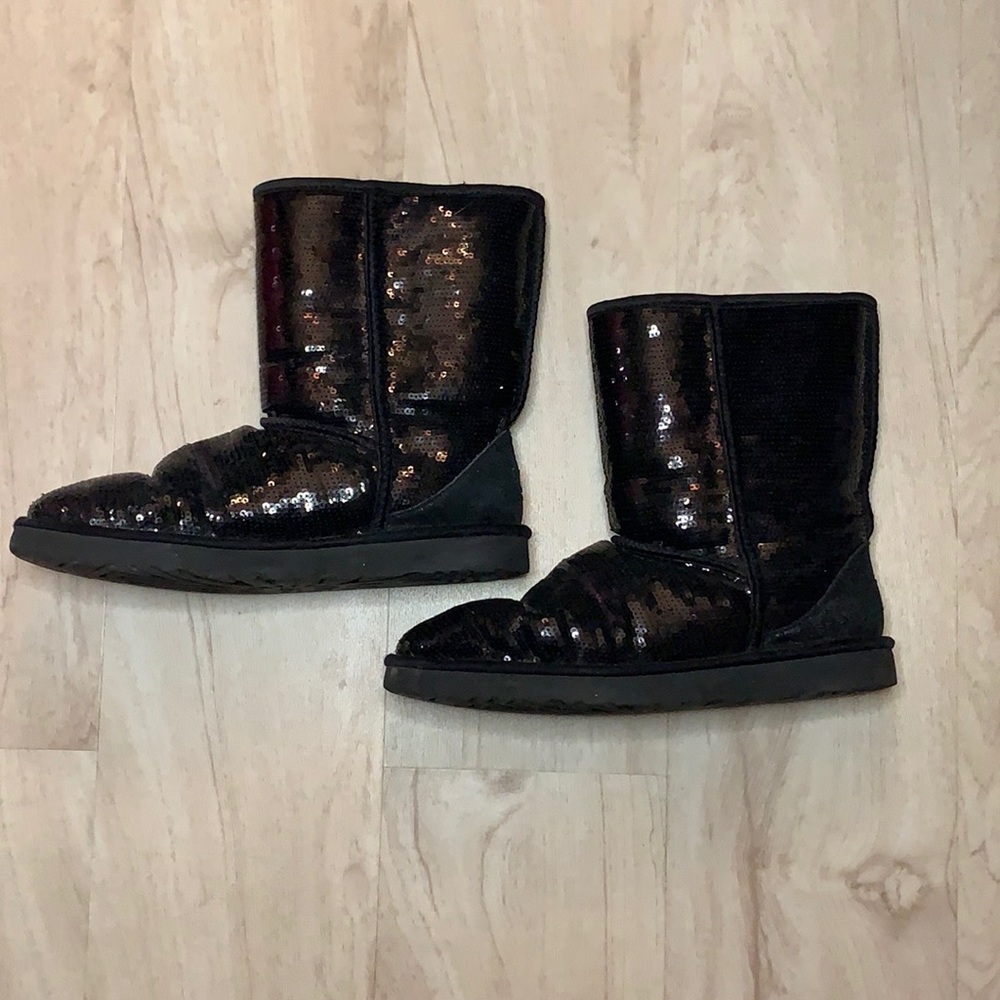 Sparkly Black Ugg Boots